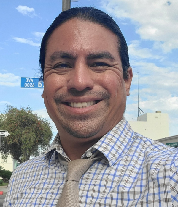 Carlos Alvarez | Instructors | California Association of Peer Supporters Academy